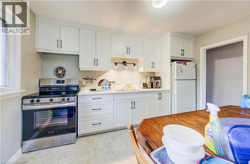 Unit 3 Kitchen - 263 Highland Road W, Kitchener, ON - Indoor Photo Showing Kitchen