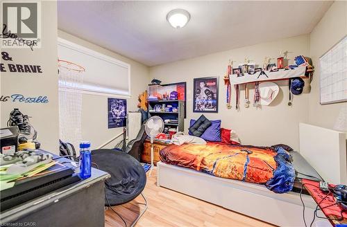 Unit 1 Bedroom 2 - 263 Highland Road W, Kitchener, ON - Indoor Photo Showing Bedroom