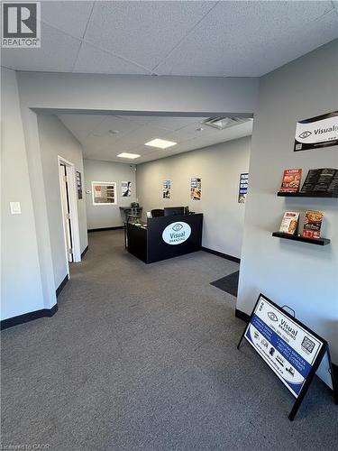 302 Brucedale Avenue, Hamilton, ON 