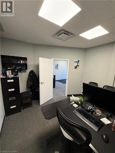 302 Brucedale Avenue, Hamilton, ON 