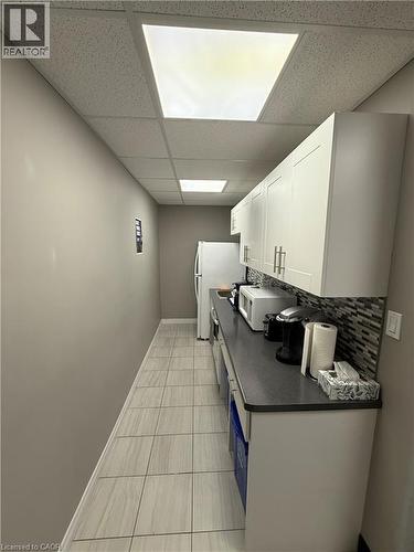 302 Brucedale Avenue, Hamilton, ON 