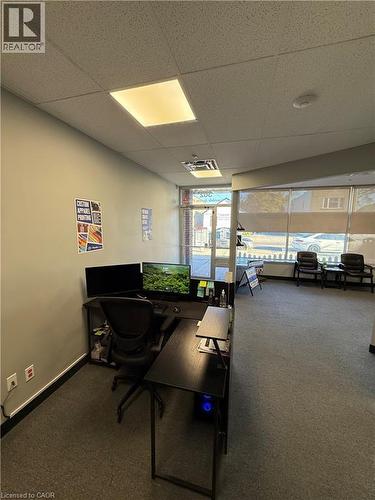 302 Brucedale Avenue, Hamilton, ON 