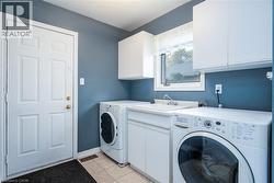 Main floor laundry/mudroom - 