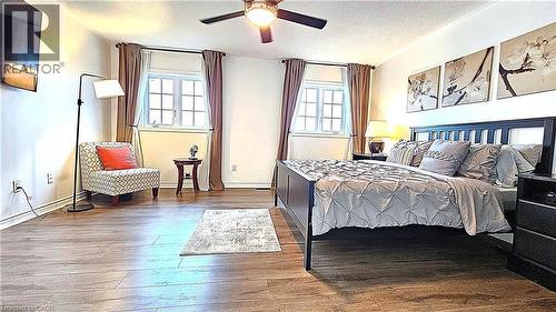 355 Hobbs Crescent, Milton, ON - Indoor Photo Showing Bedroom
