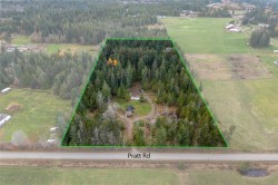 987 Pratt Rd  Coombs, BC V9K 1W5