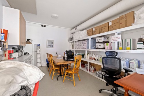 Secretary office - 100 Rue Non Disponible-Unavailable, Chambord, QC - Indoor Photo Showing Office