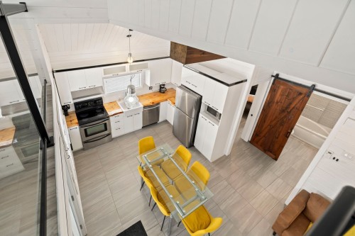 View - 100 Rue Non Disponible-Unavailable, Chambord, QC - Indoor Photo Showing Kitchen