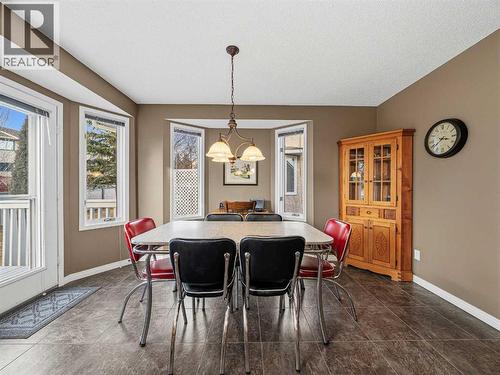 301 Arbour Cliff Close Nw, Calgary, AB - Indoor Photo Showing Dining Room