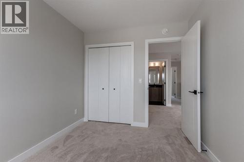 780 Sora Boulevard Se, Calgary, AB - Indoor Photo Showing Other Room