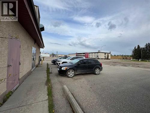 5103 2 Avenue, Edson, AB 