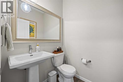Powder Room - 80 Wolf Gate, Okotoks, AB - Indoor Photo Showing Bathroom