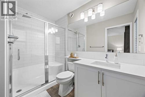 Primary Ensuite - 80 Wolf Gate, Okotoks, AB - Indoor Photo Showing Bathroom