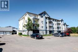 306, 10405 99 Avenue  Grande Prairie, AB T8V 6Z3