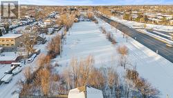 1 DREW STREET  Welland (Broadway), ON L3C 5H8