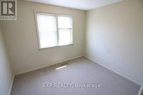 106 Haig Street, St. Catharines, ON - Indoor Photo Showing Other Room