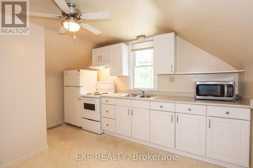 106 Haig Street, St. Catharines, ON - Indoor Photo Showing Kitchen With Double Sink