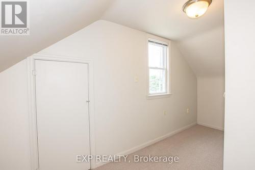 106 Haig Street, St. Catharines, ON - Indoor Photo Showing Other Room