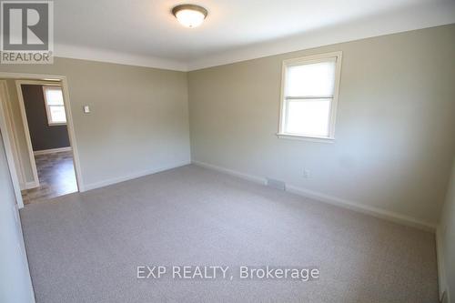 106 Haig Street, St. Catharines, ON - Indoor Photo Showing Other Room