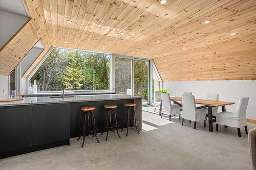 Intérieur - 481 Côte St-Patrick, Saint-Colomban, QC - Indoor Photo Showing Dining Room