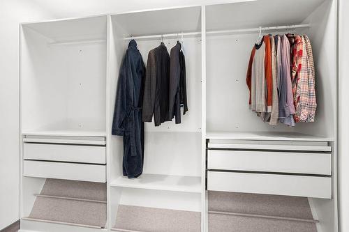 Penderie (Walk-in) - 481 Côte St-Patrick, Saint-Colomban, QC - Indoor With Storage