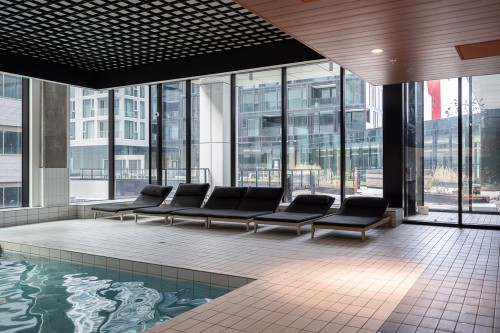 Piscine - 5310-1245 Rue De Bleury, Montréal (Ville-Marie), QC -  Photo Showing Other Room