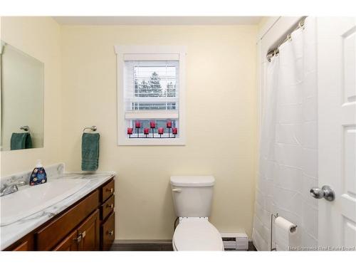 110 Old Post Rd, Petitcodiac, NB 