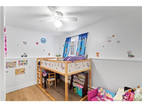 100 Charing Cres, Fredericton, NB 