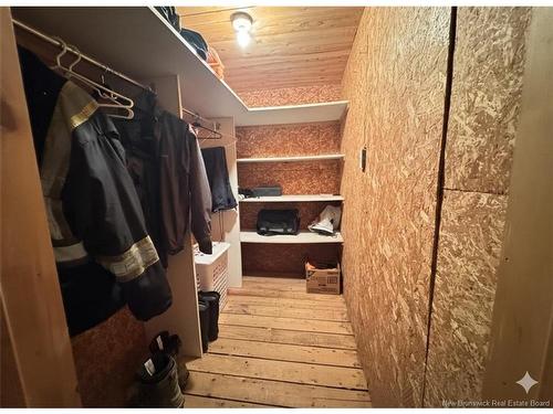 17 Evangeline St, Saint-Quentin, NB 