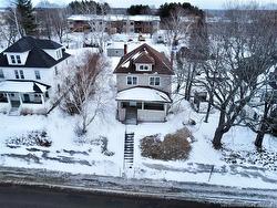 745 Murray AVE  Bathurst, NB E2A 1V3