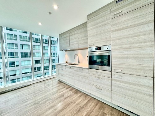 Cuisine - 1306-1155 Rue De La Montagne, Montréal (Ville-Marie), QC - Indoor Photo Showing Kitchen