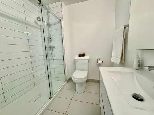 Salle de bains - 1306-1155 Rue De La Montagne, Montréal (Ville-Marie), QC - Indoor Photo Showing Bathroom