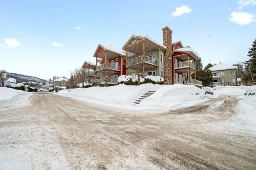 Façade - 112 Ch. Louis-Dufour, Saint-Sauveur, QC - Outdoor With Facade