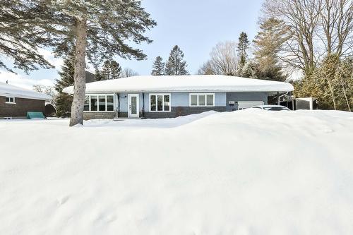 611 Rue Kenny  Gatineau (Buckingham), QC J8L 1Z7