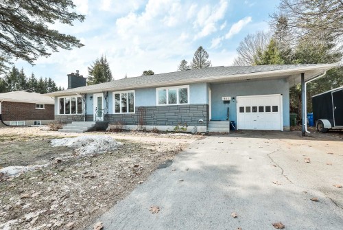 Cuisine - 611 Rue Kenny, Gatineau (Buckingham), QC - Indoor Photo Showing Kitchen With Double Sink