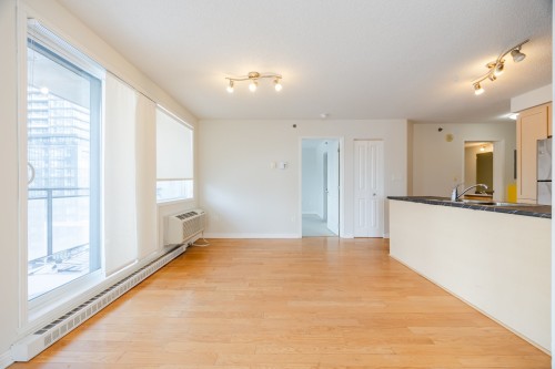 Salle à manger - 1210-1200 Rue St-Jacques, Montréal (Ville-Marie), QC - Indoor