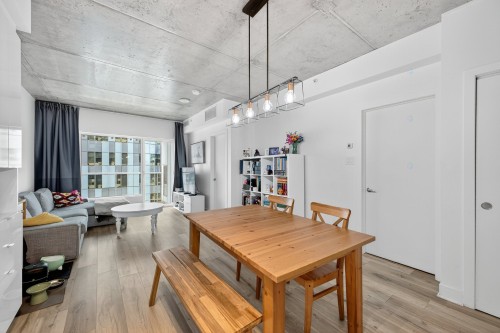 Salle à manger - 1007-1150 Rue St-Denis, Montréal (Ville-Marie), QC - Indoor