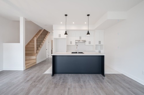 Cuisine - 8805 Rue Du Chapelier, Mirabel, QC - Indoor Photo Showing Kitchen