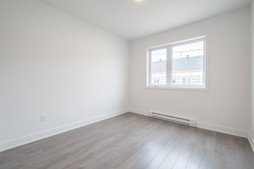 Chambre à coucher - 8805 Rue Du Chapelier, Mirabel, QC - Indoor Photo Showing Other Room