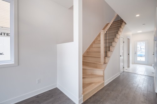 Escalier - 8805 Rue Du Chapelier, Mirabel, QC - Indoor Photo Showing Other Room