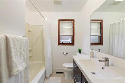 24 Spruce St, Grunthal, MB 