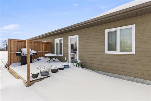 77 Amberfield Dr, Mitchell, MB 