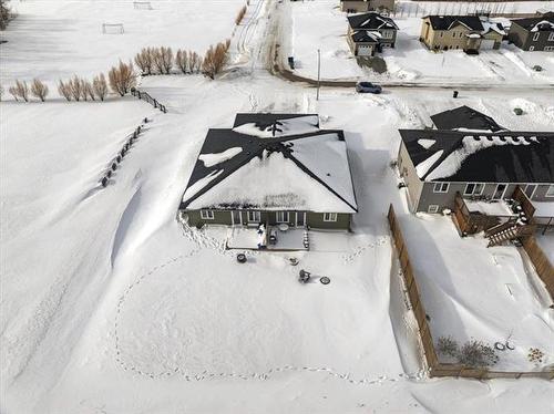 79 Amberfield Dr, Mitchell, MB 