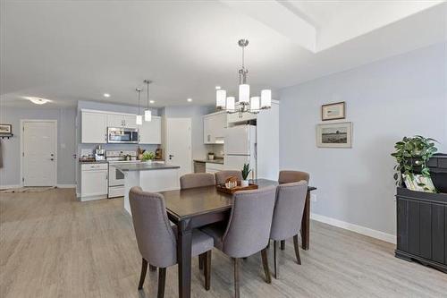 79 Amberfield Dr, Mitchell, MB 