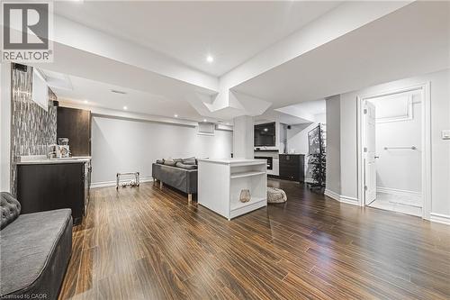 8 Matteo Trail, Hamilton, ON - Indoor