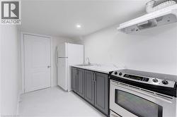 Basement - Kitchen - 
