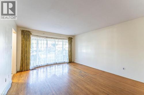 69 Buckingham Drive, Hamilton, ON - Indoor Photo Showing Other Room