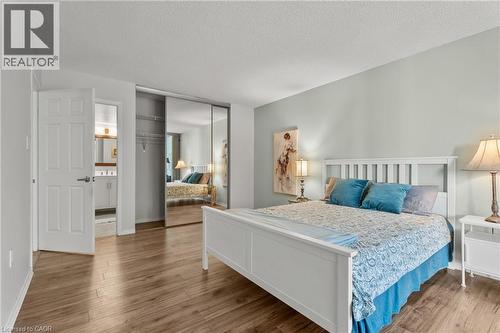 1201 North Shore Boulevard E Unit# 302, Burlington, ON - Indoor Photo Showing Bedroom