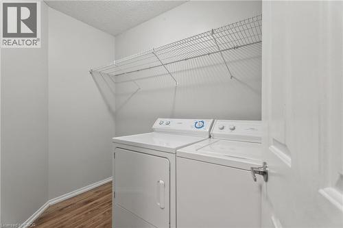 1201 North Shore Boulevard E Unit# 302, Burlington, ON - Indoor Photo Showing Laundry Room