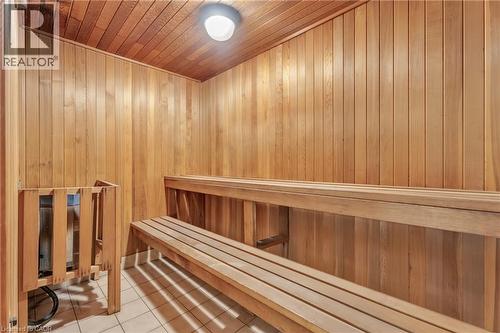 1201 North Shore Boulevard E Unit# 302, Burlington, ON - Indoor Photo Showing Other Room