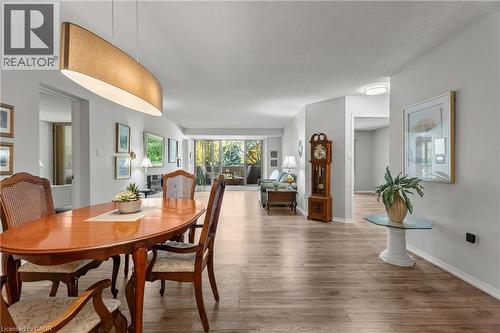 1201 North Shore Boulevard E Unit# 302, Burlington, ON - Indoor Photo Showing Dining Room